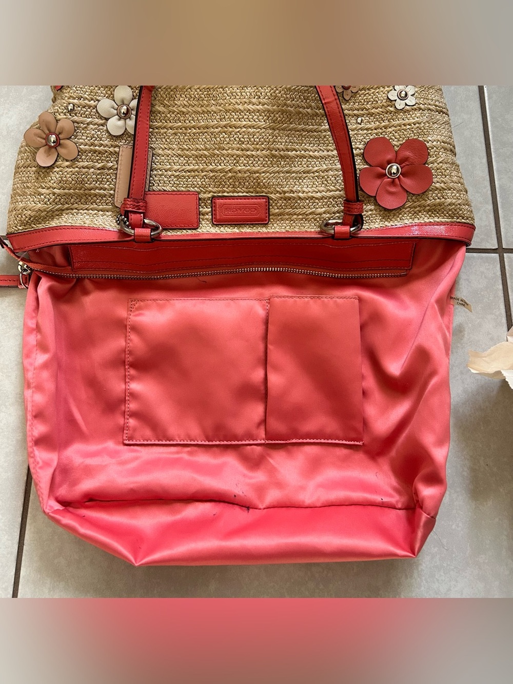 Coach Straw Flower Applique Tote Handbag F29861 EUC - Picture 10 of 12